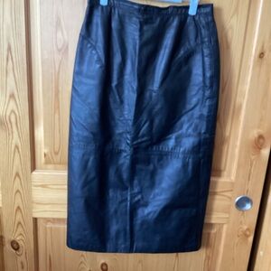 Vintage 90s  G-III Leather Fashions Straight Pencil Skirt Black Midi Size 11